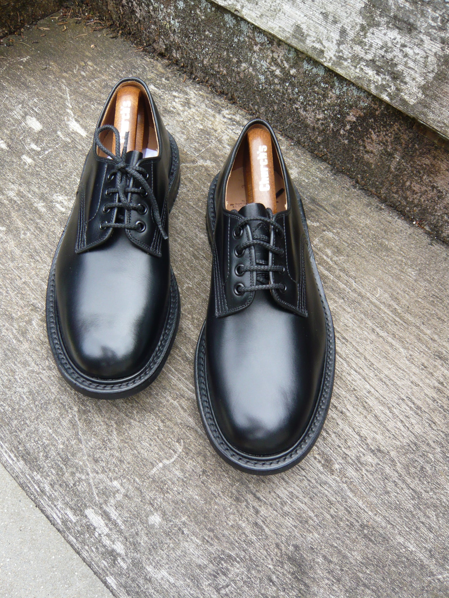 TRICKER'S DERBY – BLACK - UK 10 – DANIEL - UNWORN CONDITION