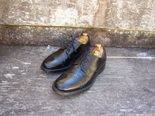 Load image into Gallery viewer, CHURCH’S BROGUES – BLACK – UK 8 – GLASTON – EXCELLENT CONDITION
