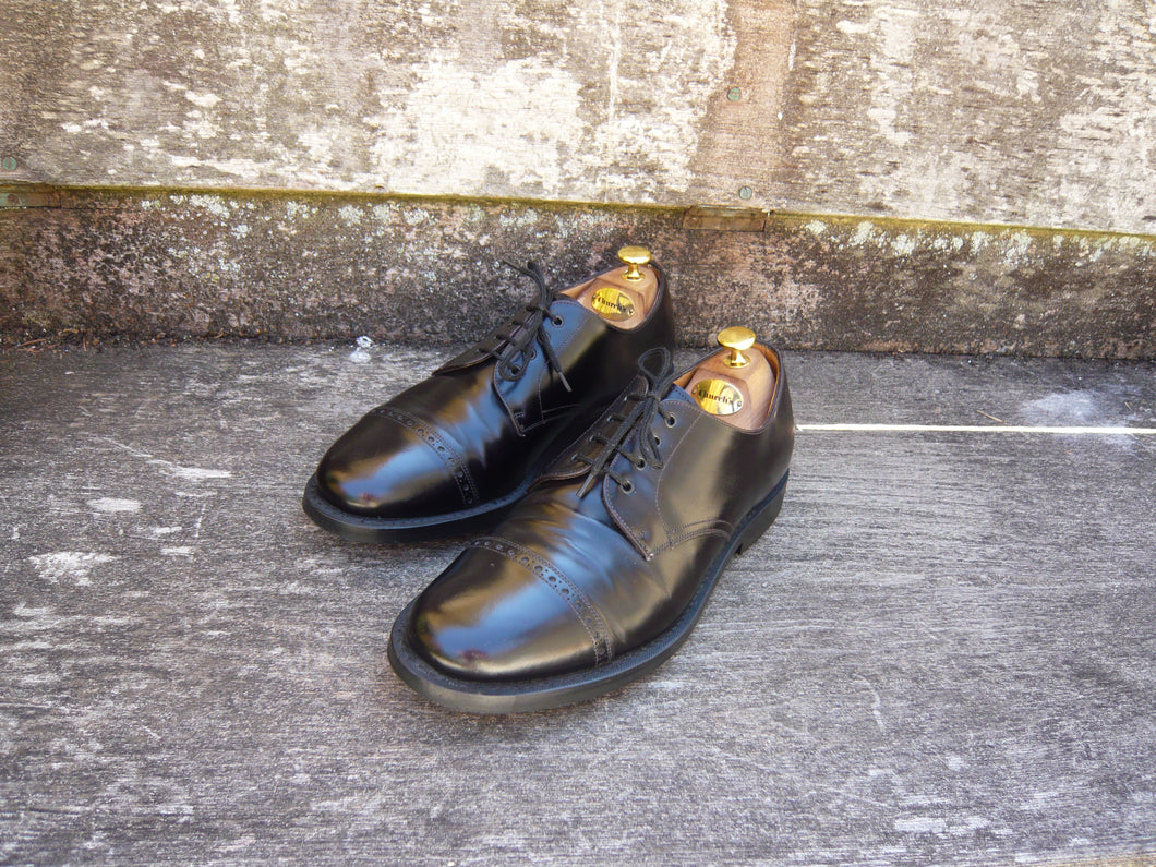 CHURCH’S BROGUES – BLACK – UK 8 – GLASTON – EXCELLENT CONDITION