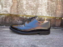 Load image into Gallery viewer, CHURCH’S BROGUES – BLACK – UK 8 – GLASTON – EXCELLENT CONDITION
