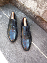 Load image into Gallery viewer, CHURCH’S VINTAGE BROGUES – BLACK – UK 9.5 - HICKSTEAD – EXCELLENT CONDITION
