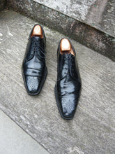 Load image into Gallery viewer, JOSEPH CHEANEY BROGUES – BLACK – UK 8 – EWAN – EXCELLENT CONDITION
