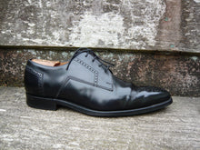 Load image into Gallery viewer, JOSEPH CHEANEY BROGUES – BLACK – UK 8 – EWAN – EXCELLENT CONDITION
