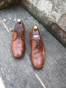 CHURCH’S VINTAGE DERBY – BROWN / TAN – UK 7 – VERY GOOD CONDITION