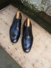 Load image into Gallery viewer, CHURCH’S OXFORD – BLACK – UK 9.5 – CONSUL – UNWORN CONDITION
