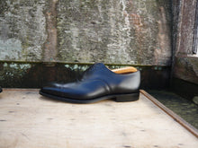 Load image into Gallery viewer, CHURCH’S OXFORD – BLACK – UK 9.5 – CONSUL – UNWORN CONDITION
