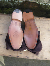 Load image into Gallery viewer, CHURCH’S BROGUES – BROWN / BURGUNDY – GRAFTON – UK 9.5 – UNWORN CONDITION
