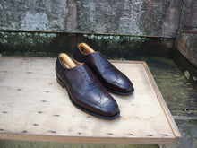 Load image into Gallery viewer, CHURCH’S BROGUES – BROWN – UK 9 – CHETWYND – UNWORN CONDITION
