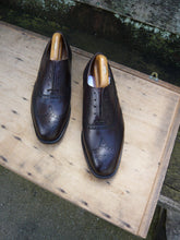 Load image into Gallery viewer, CHURCH’S BROGUES – BROWN – UK 9 – CHETWYND – UNWORN CONDITION
